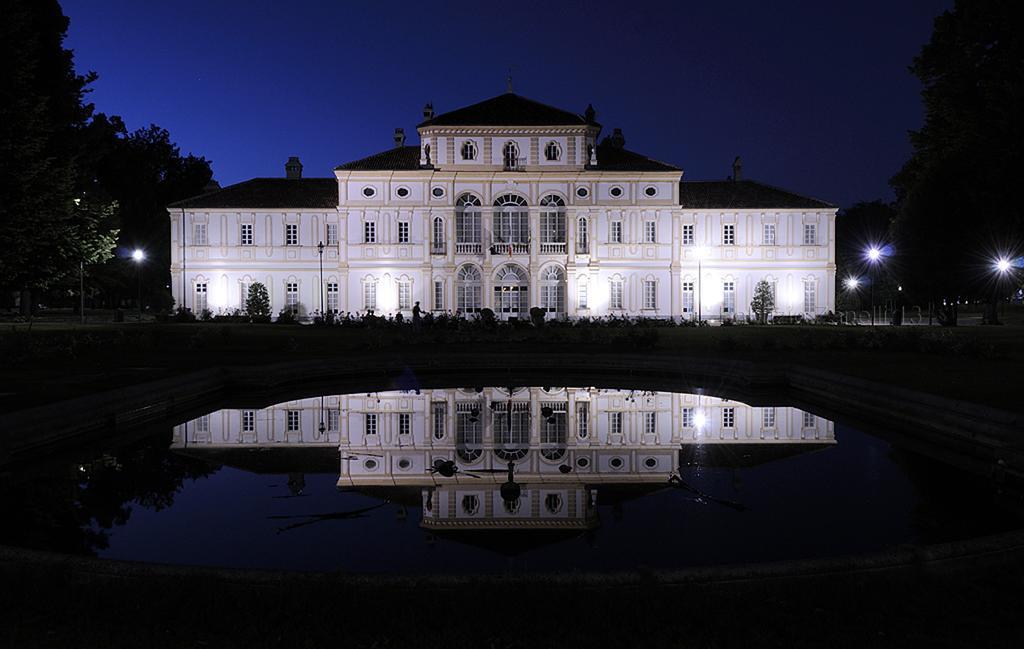 Albero della fortuna Torino Esterno foto
